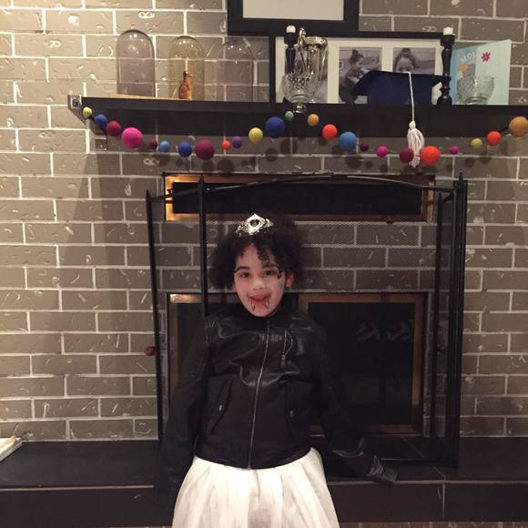 Meet your Posher, Cortney - Picture 1 of 1